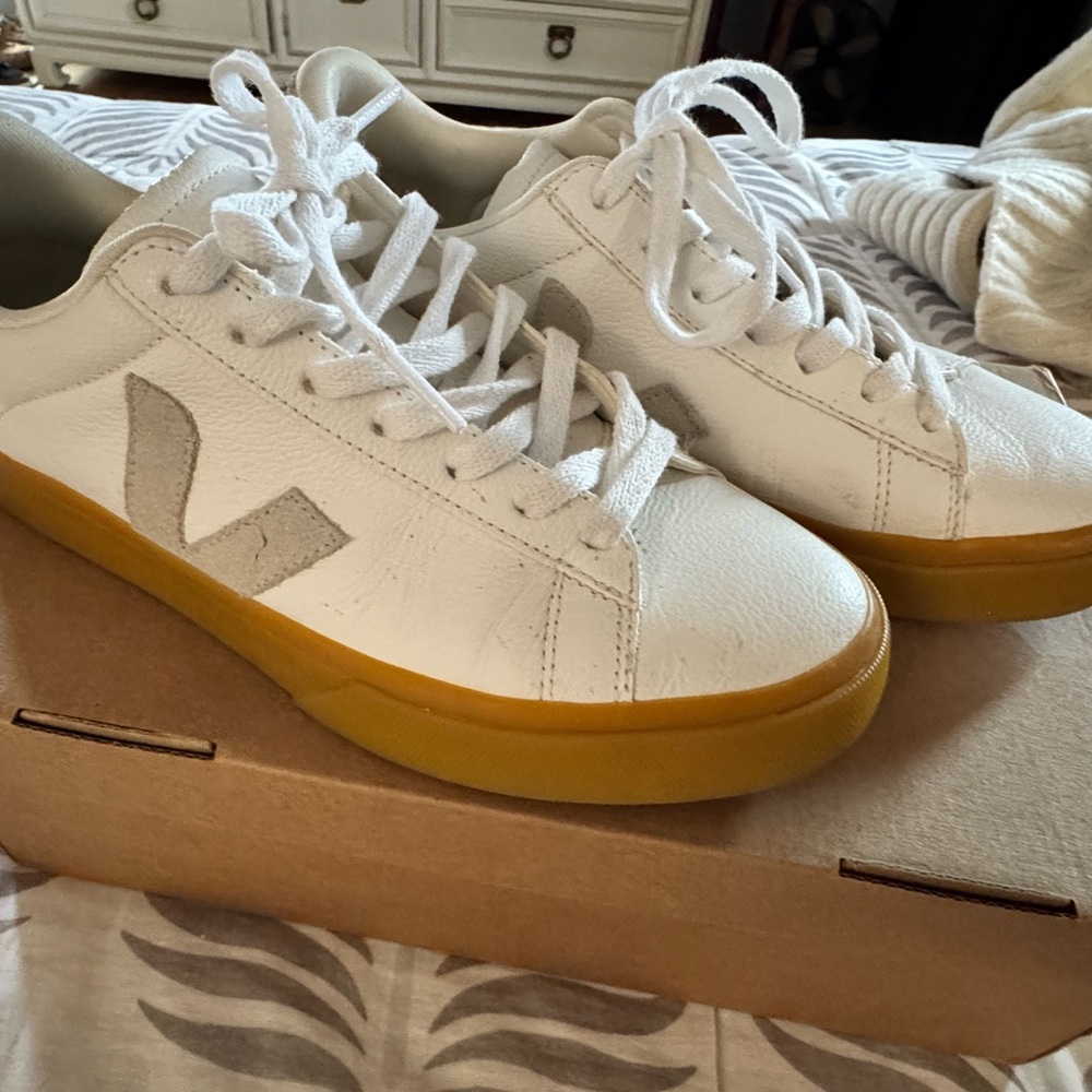 Veja White and Tan Sneakers - Picture 4 of 5